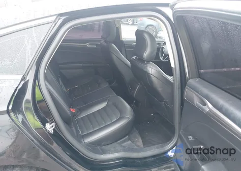 2018 Ford Fusion Energi Se Luxury z USA, uszkodzony, nr VIN 3FA6P0PU8JR176848